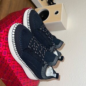 Steve Madden sneakers